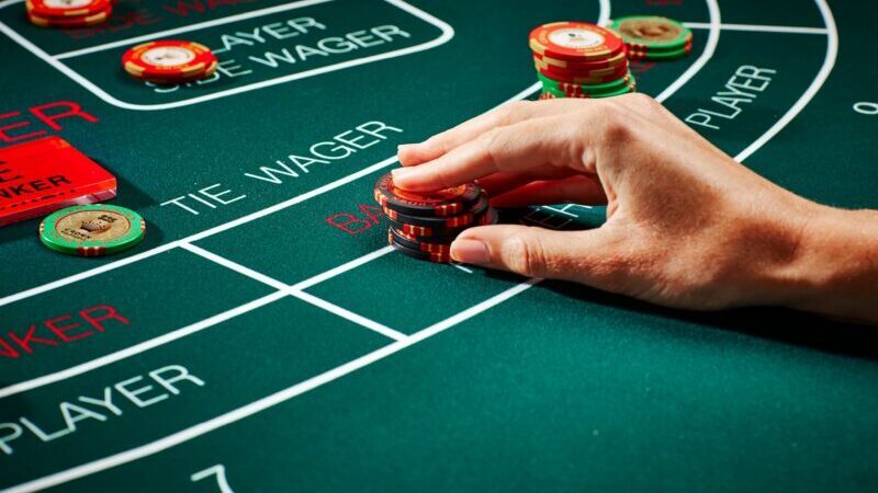 Giải thích các thuật ngữ trong Baccarat VN138